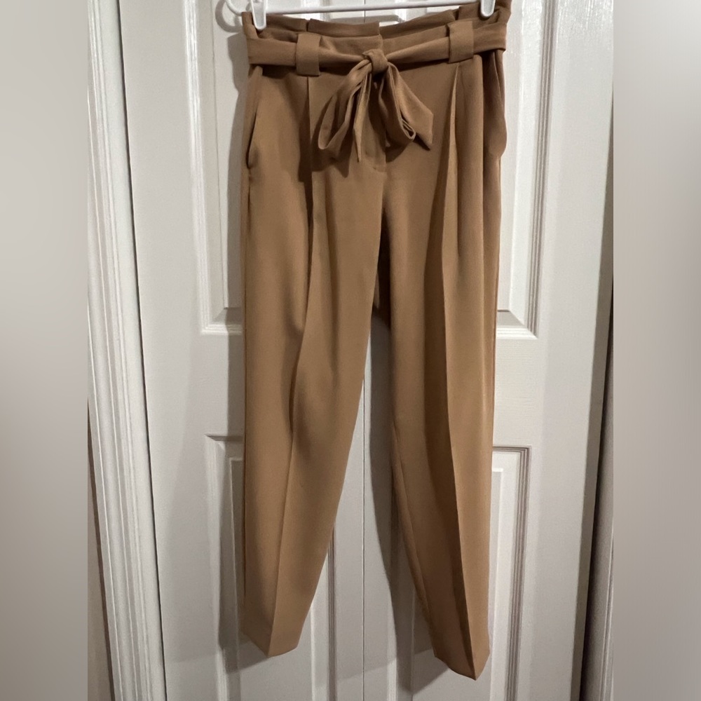 Express Ankle High Rise Size 6 pants